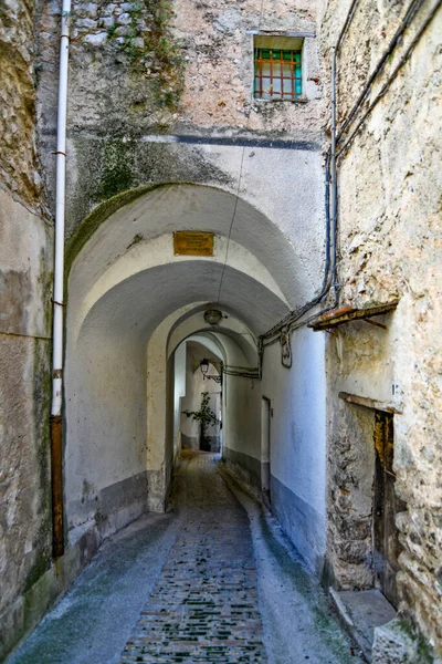 Een Smalle Straat Castelcivita Een Klein Dorpje Provincie Salerno Italië — Stockfoto