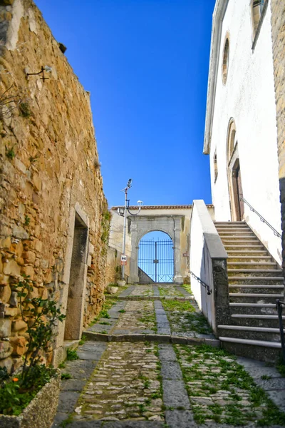 Una Strada Tra Caratteristiche Case Montecalvo Irpino Borgo Montagna Provincia — Foto Stock