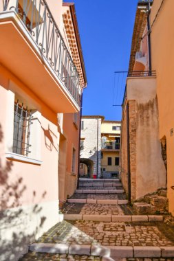Eski bir Campodimele caddesi, Lazio bölgesinin ortaçağ kasabası, İtalya.