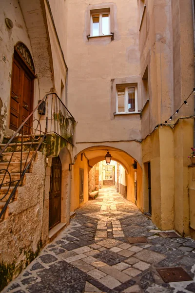 Gaeta Szűk Sikátora Egy Középkori Város Lazio Régióban Olaszországban — Stock Fotó
