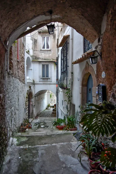 Une Ruelle Étroite Gaeta Une Ville Médiévale Région Latium Italie — Photo