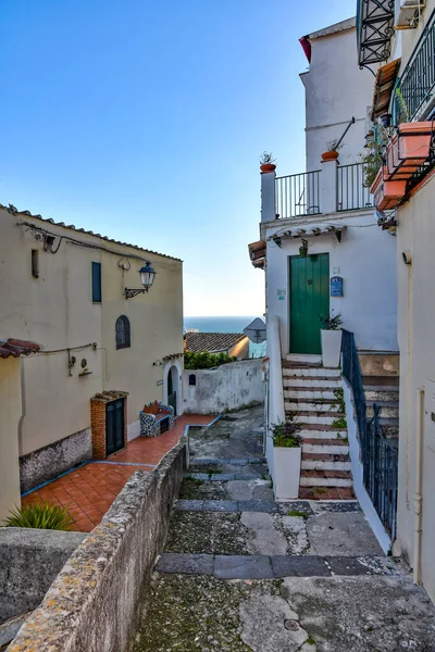 Wąska Uliczka Raito Mała Wioska Wybrzeżu Amalfi Włoszech — Zdjęcie stockowe