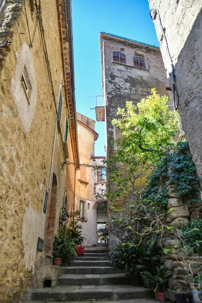 Une Rue Étroite Parmi Les Vieilles Maisons Pierre Altavilla Silentina — Photo