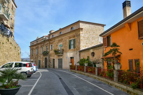 Une Rue Étroite Parmi Les Vieilles Maisons Pierre Castellabate Ville — Photo