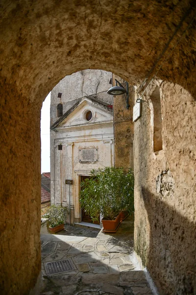 Eine Enge Gasse Zwischen Den Alten Steinhäusern Von Castellabate Stadt — Stockfoto