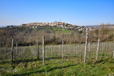 İtalya 'nın Avellino iline bağlı küçük bir köy olan Fontanarosa' nın manzarası.