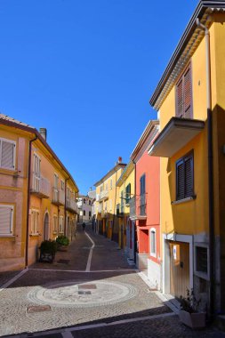 Nusco 'da dar bir sokak, İtalya' nın Avellino eyaletinde küçük bir köy..