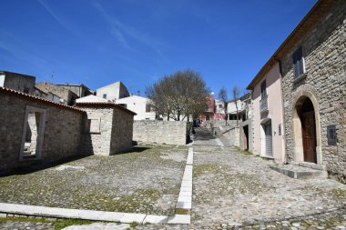 Bisaccia 'da dar bir sokak, İtalya' nın Avellino eyaletinde küçük bir köy..