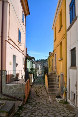 Bisaccia 'da dar bir sokak, İtalya' nın Avellino eyaletinde küçük bir köy..