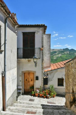 A small street between the old houses of Zungoli, one of the most beautiful villages in Italy.