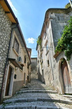 A narrow street in Cusano Mutri, a medieval village in the province of Benevento in Campania, Italy.