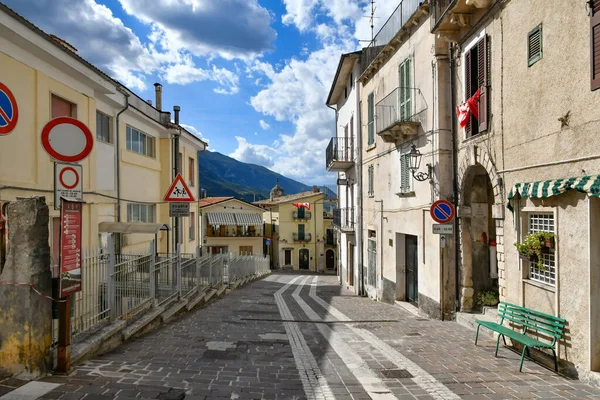 Úzká Ulice Mezi Starými Kamennými Domy Caramanico Terme Středověké Vesnice — Stock fotografie