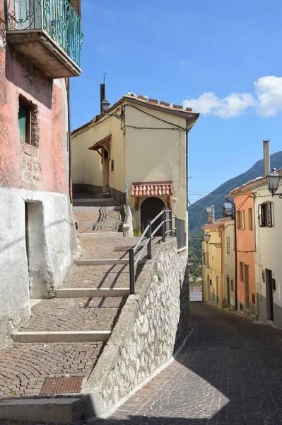 Malá Ulice Mezi Domy Letino Venkovské Vesnice Provincii Caserta Itálii — Stock fotografie