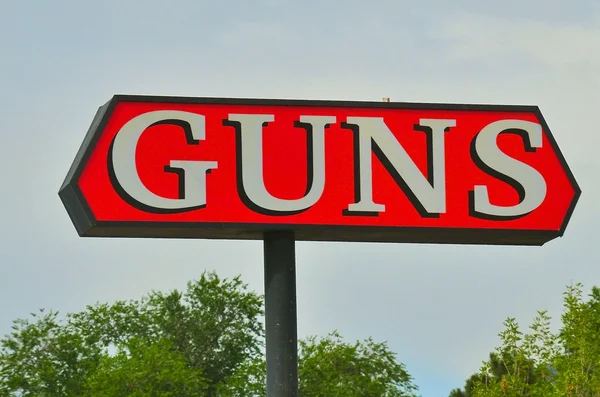 Gun store tecken — Stockfoto