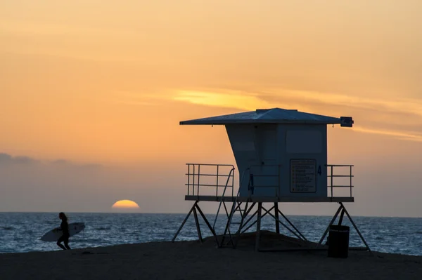 Huntington beach internauta zachód słońca — Zdjęcie stockowe