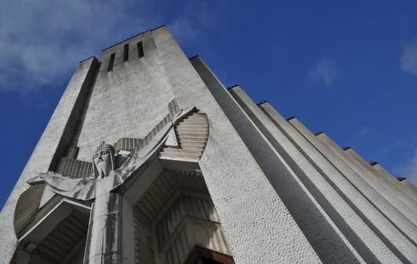 Moderne katholische Kirche — Stockfoto