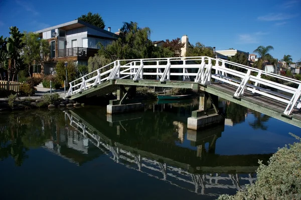 Venice canais ponte de madeira — Fotografia de Stock