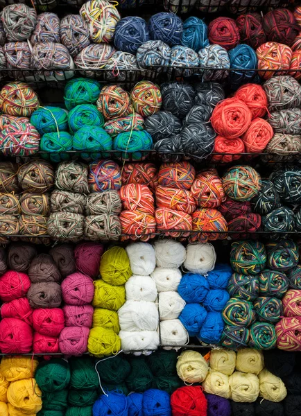 Yarn colors — Stock Photo, Image