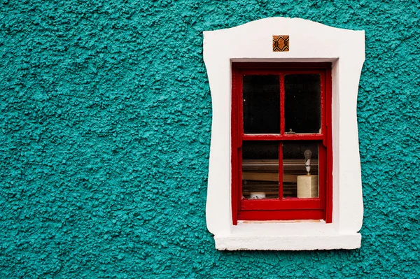 Janela de casa de campo irlandesa — Fotografia de Stock