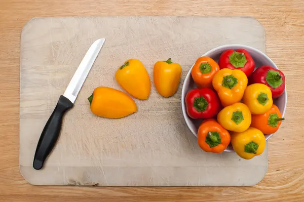 Pepers en mes op hakken bestuur — Stockfoto