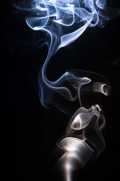 Fumée abstraite montant — Photo