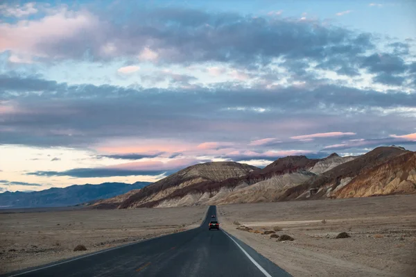 Death valley dusk drive — Stock Photo, Image
