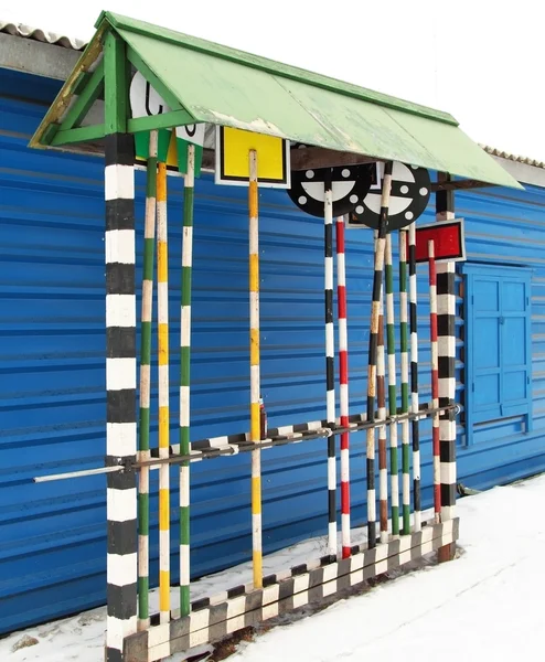 Demiryolu geçidi işaret