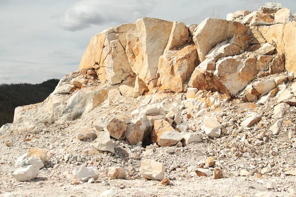 Open quarry of white marble — Stock Photo, Image