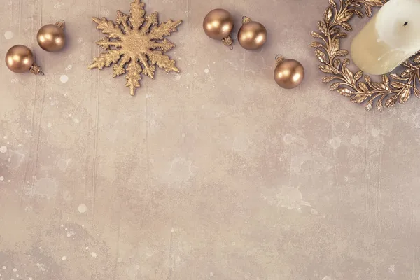 Bronze Christmas Balls Snowflake Wreath White Candle Vintage Background Blots — Stock Photo, Image