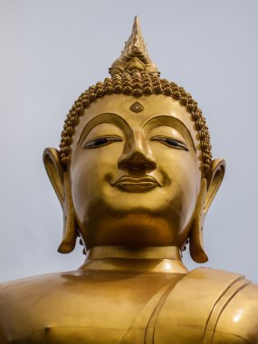 Asya Buda heykeli