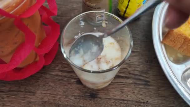 Comida Desayuno Con Huevos Cocidos Café Vintage Estilo Tailandés Venta — Vídeo de stock