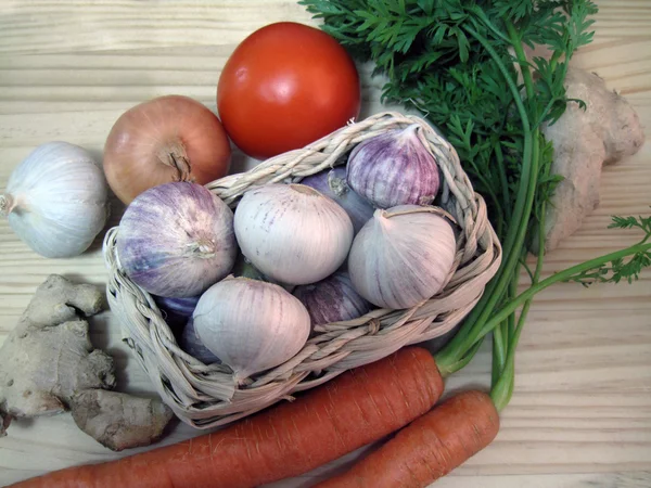 karışık taze sebzeler.