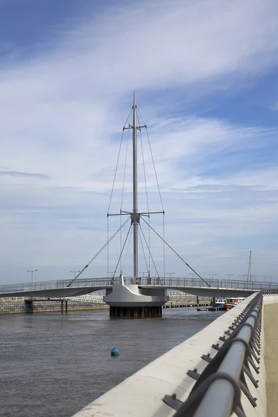 Pont y ddraig Köprüsü.