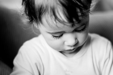 one - yaşındaki bebek