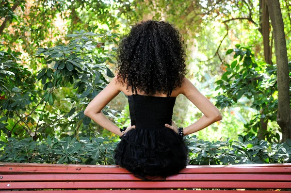 Portrait of a young black woman, model of fashion — Stock Photo, Image