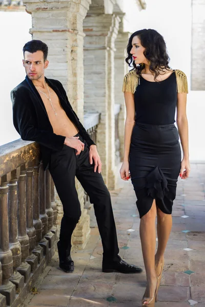 Beautiful couple, models of fashion, wearing spanish clothes — Stock Photo, Image