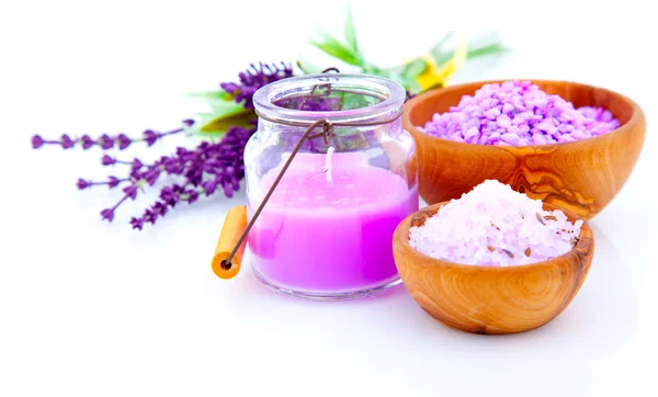 Sale da bagno alla lavanda, isolato su fondo bianco — Foto Stock