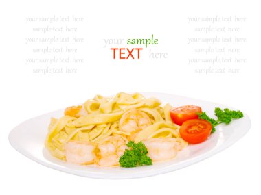 Karidesli makarna. hazır yemek.