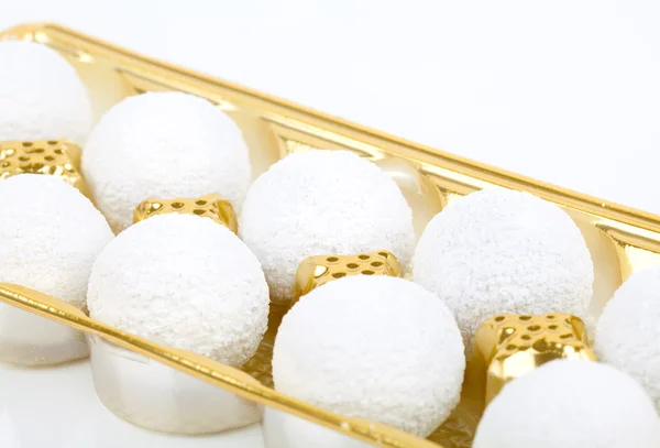Białe słodkie cukierki opakowania — Zdjęcie stockowe