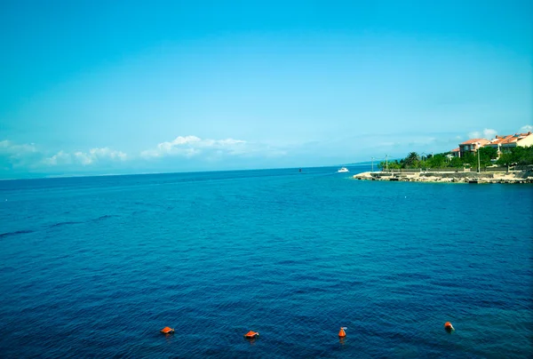 島。正方形の組成. — ストック写真