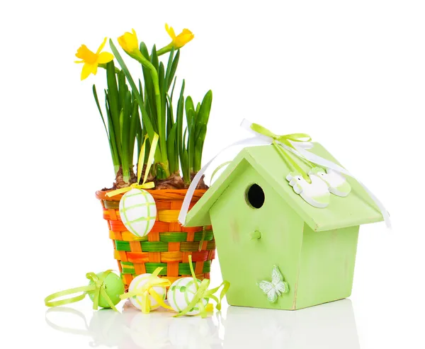 Easter eggs with birdhouse, on a white background — Stock Photo, Image