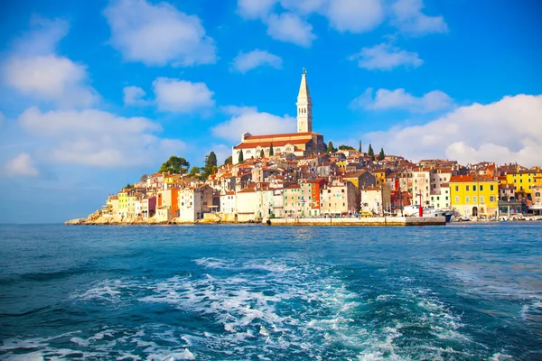 Oude Istrische stad in Rovinj, Kroatië. — Stockfoto