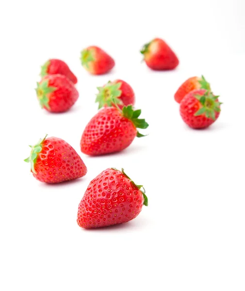 Fresas aisladas sobre fondo blanco —  Fotos de Stock