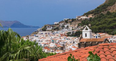 İspanyol dağ kasabası görünümü