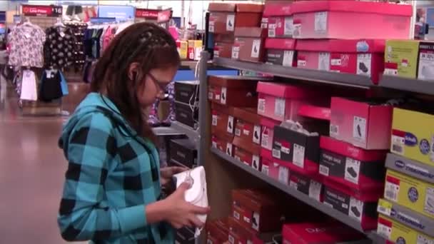 Shoe Shopping — Stock Video