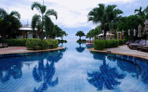 Luxury swimming pool Stock Image