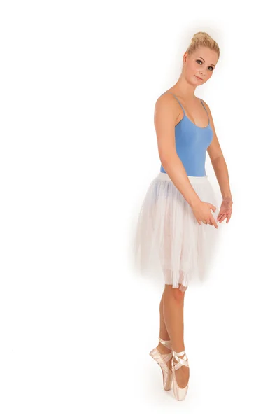 Mooie sierlijke ballerina — Stockfoto