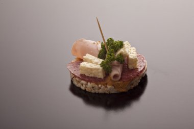 sağlıklı net düşük yağlı pirinç keki