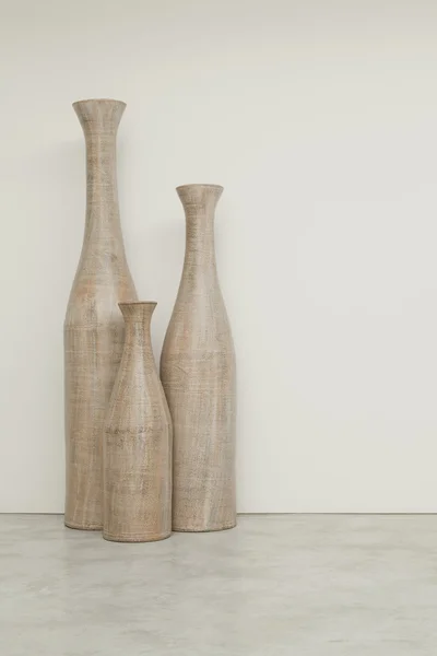 Три вазы — стоковое фото