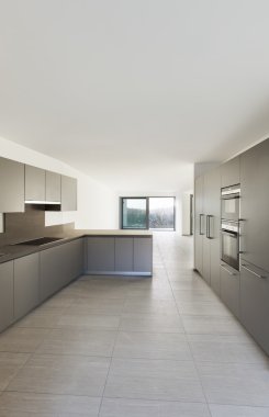 Modern Daire, iç